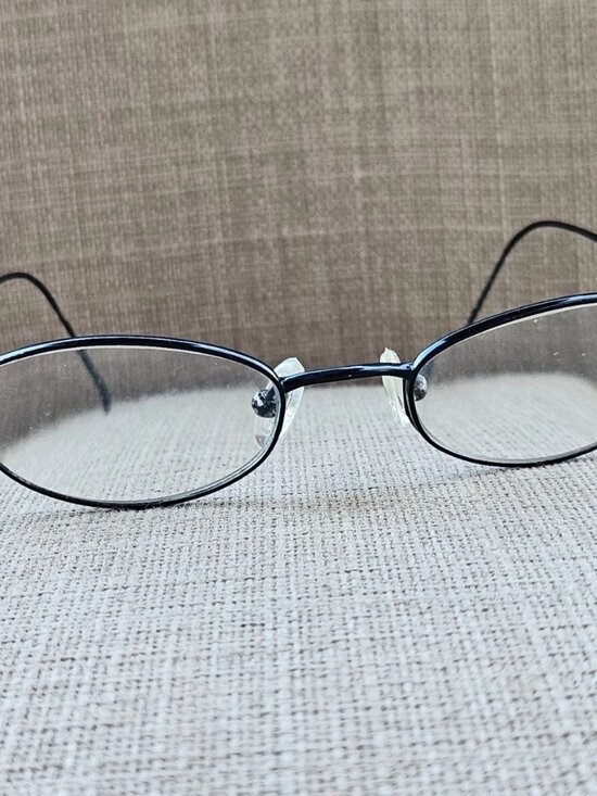 Vintage DKNY Women Glasses Frame Black Tone Titanium Eyewear Made in Japan main image 5